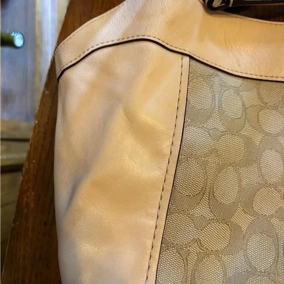 Coach Beige w/ Pink Leather Signature Shoulder Bag - Picture 6 of 16